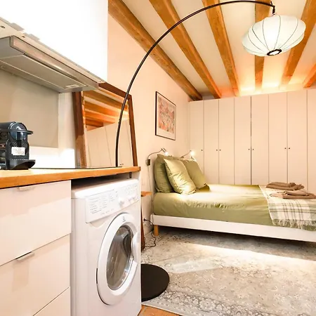 Charming In Notre-dame Apartment Paris