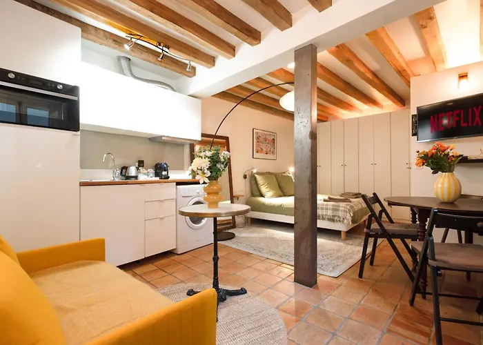 Apartment Charming In Notre-dame